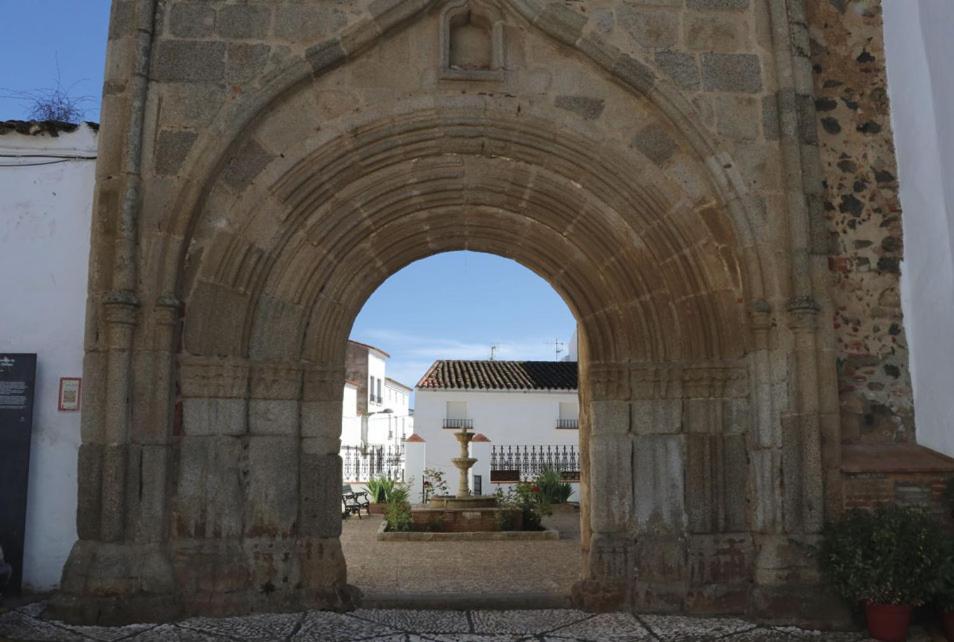 Villa Casa Corredera à Cumbres Mayores Extérieur photo