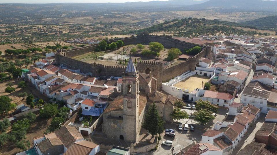 Villa Casa Corredera à Cumbres Mayores Extérieur photo
